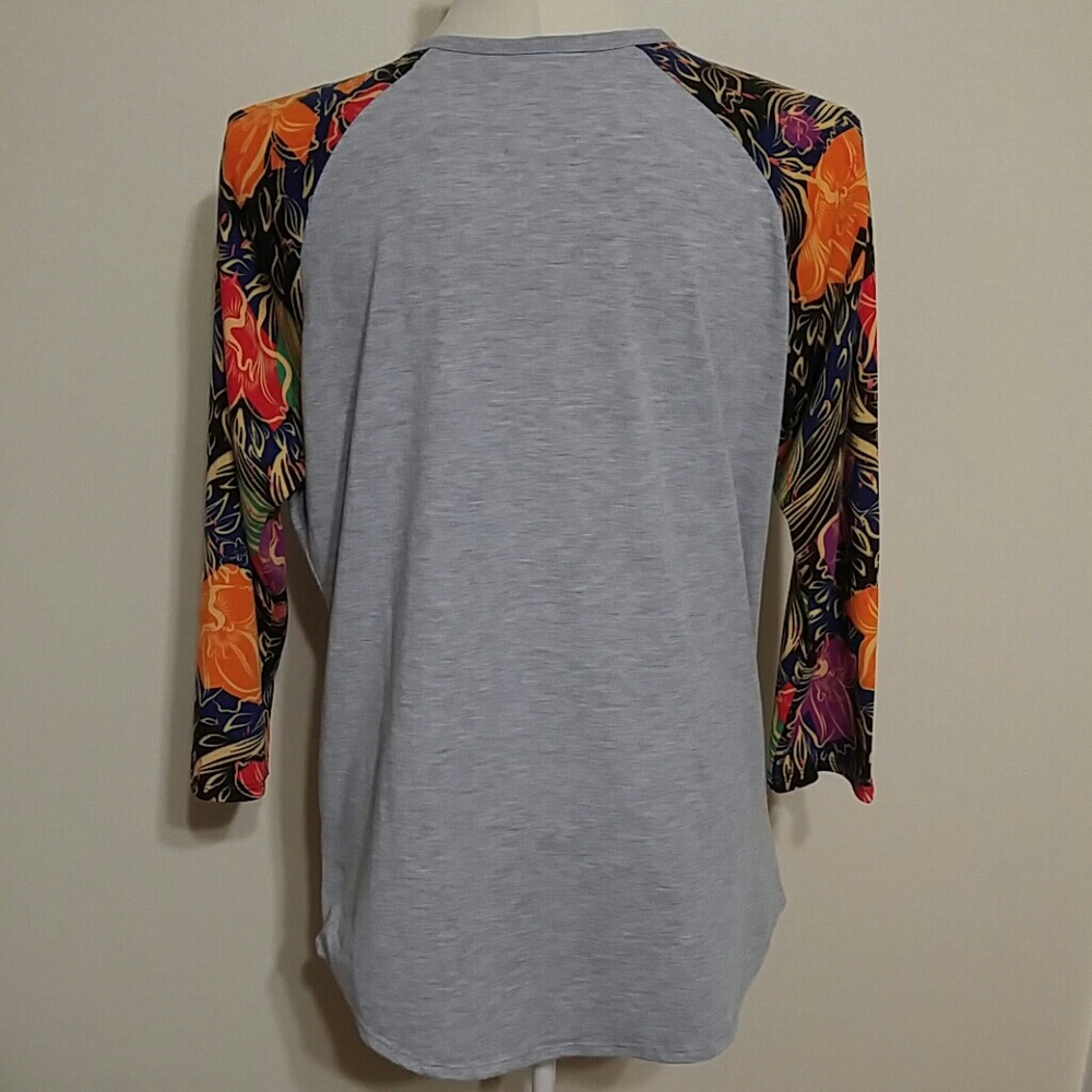 Lularoe Randy Raglan Gray Floral Tee Size L - Picture 3 of 7